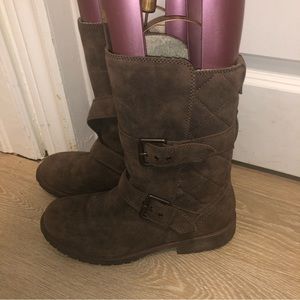 Roxy ladies boots size 9.5